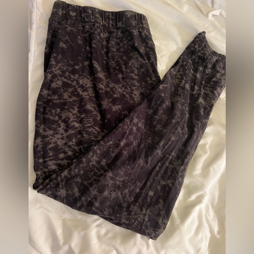 Maurice’s 3X black & Gray Leggings
